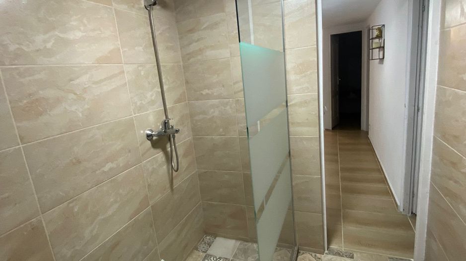 🏠 CASĂ DE VÂNZARE ÎN GLOGOVEȚ, COMUNA VALEA LUNGĂ - Poză 12