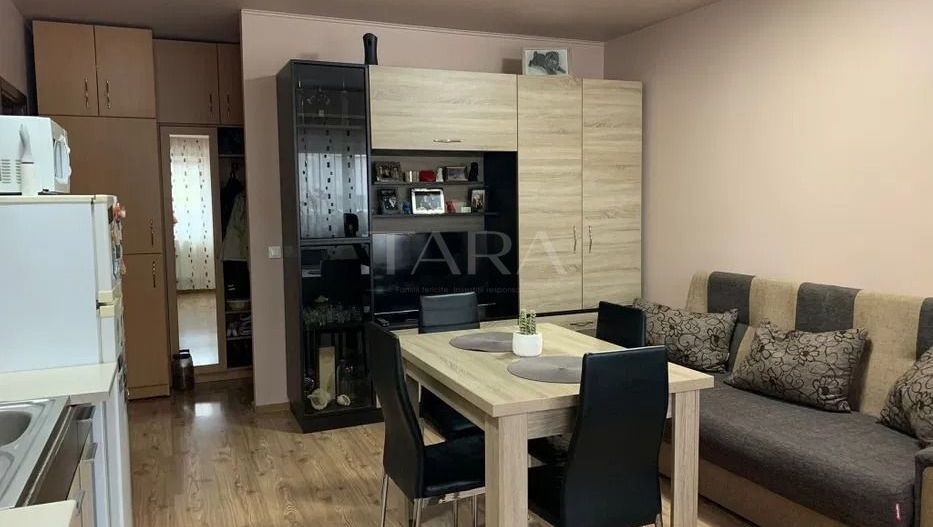 Apartament 2 camere, zona Lidl, parter înalt, parcare inclusă. - Poză 2