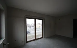Casă individuală cu 5 camere în Vladimirescu - Poză 15
