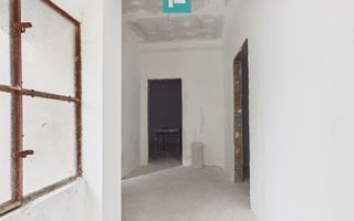 Vilă cu potențial pe Calea Romanilor - Poză 17