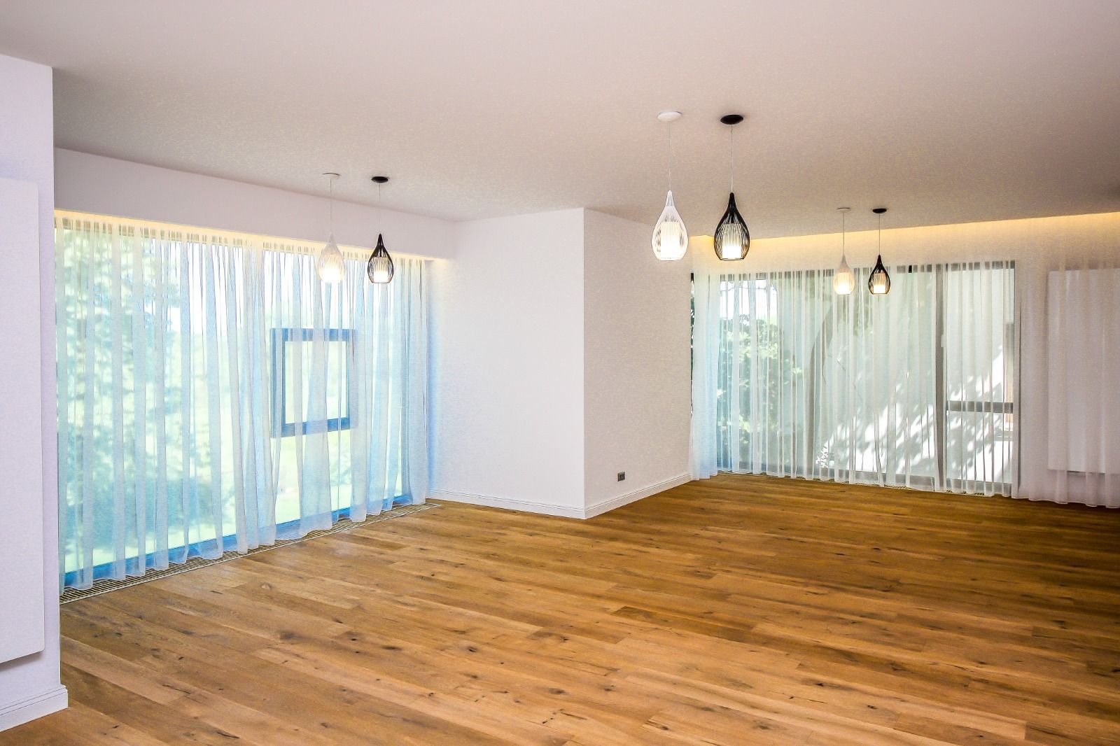 Floreasca Apartament 5 camere 3 Bai || Imobil boutique || Parcari Subterane 2 - Poză 43