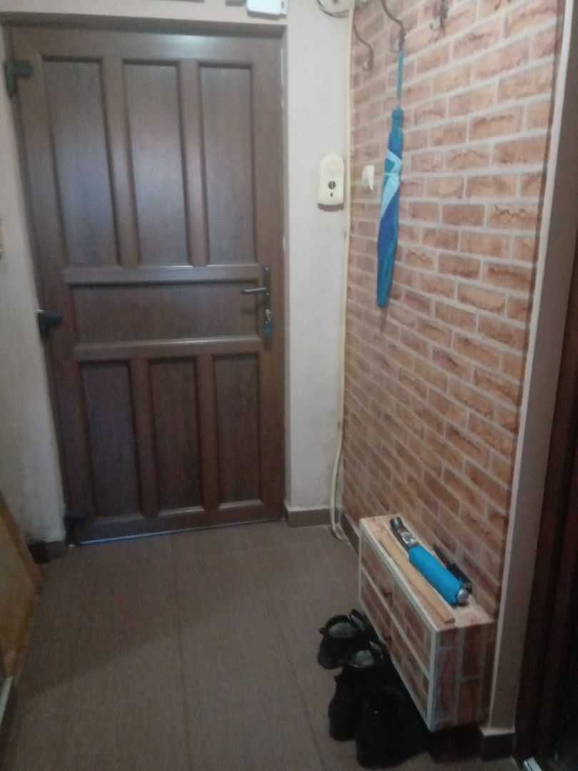 BRASADAS vinde ap 2 cam etaj 1 în Micro 14. - Poză 4