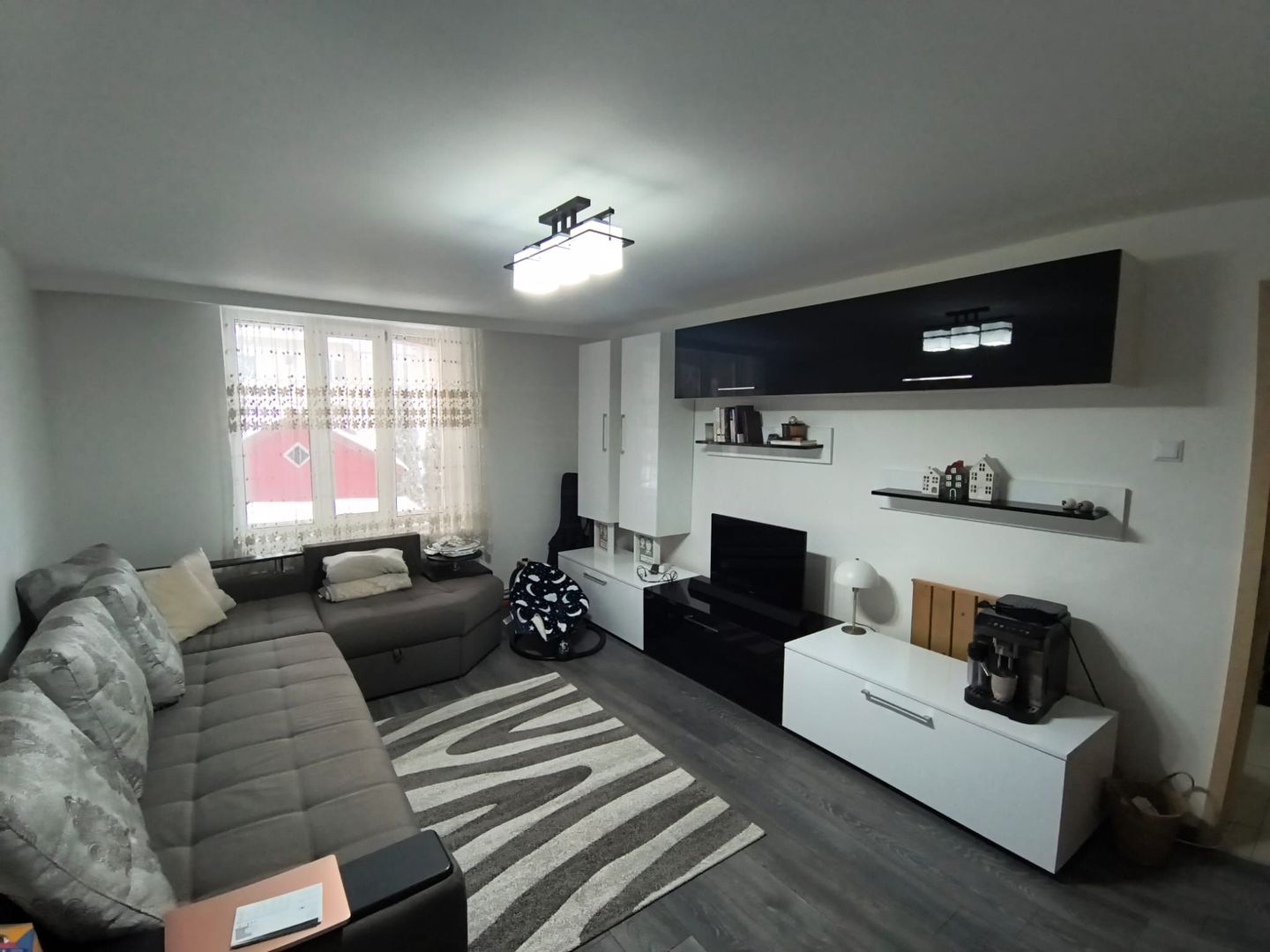 APARTAMENT DE VANZARE IN SIRET – 4 camere | Etaj 1 - Poză 12