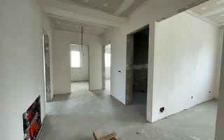 Casa individuala spre vanzare in localitatea Dezmir! - Poză 8