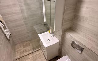 Recent renovat| partial mobilat| 2 camere| garaj, et.2| lift| balcon 12 mp. - Poză 22