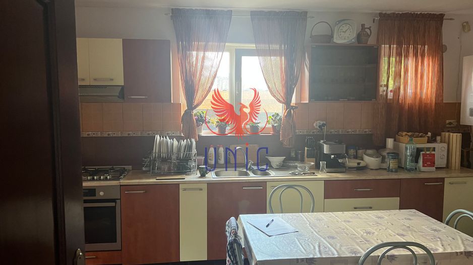 Casa, Simnicu de Jos, 198 000 Euro - Poză 10