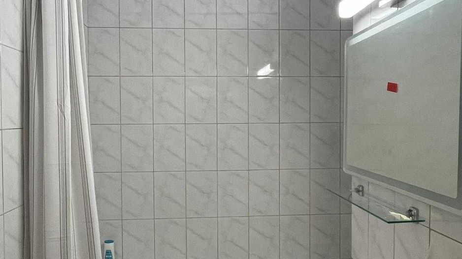 Apartament 3 camere-de Inchiriat - Poză 8