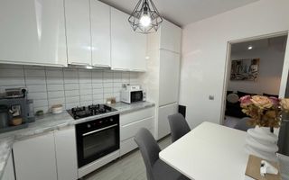 Apartament 3 camere de vanzare strada Parcul Poligon, Floresti - Poză 1