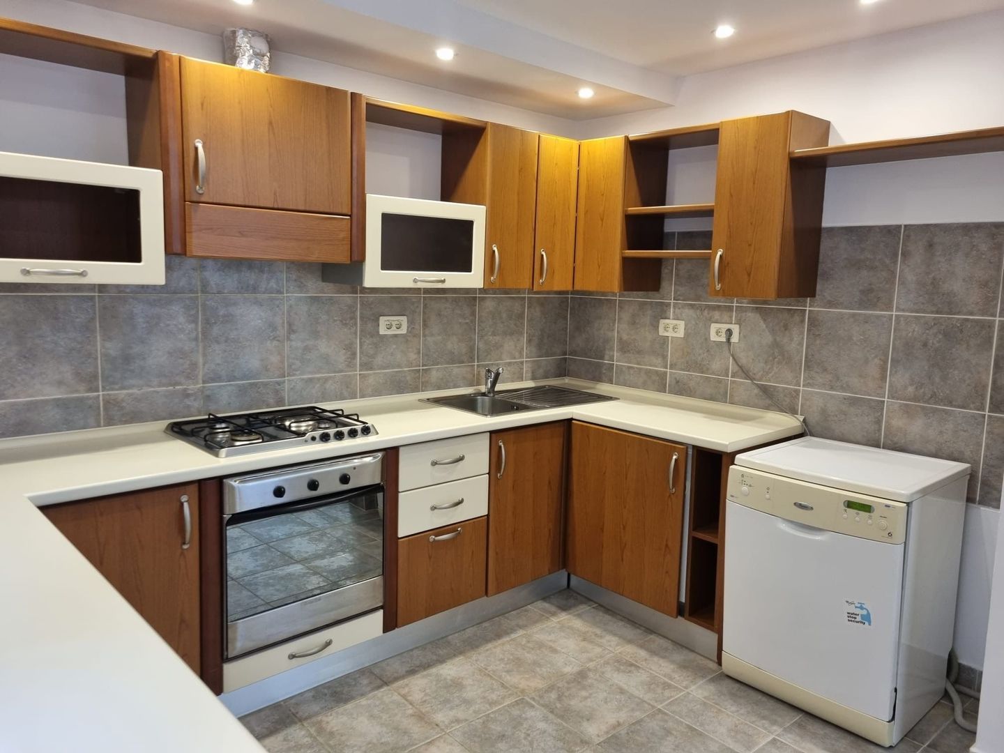 3 camere cu terasa Primaverii office sau rezidential - Poză 6