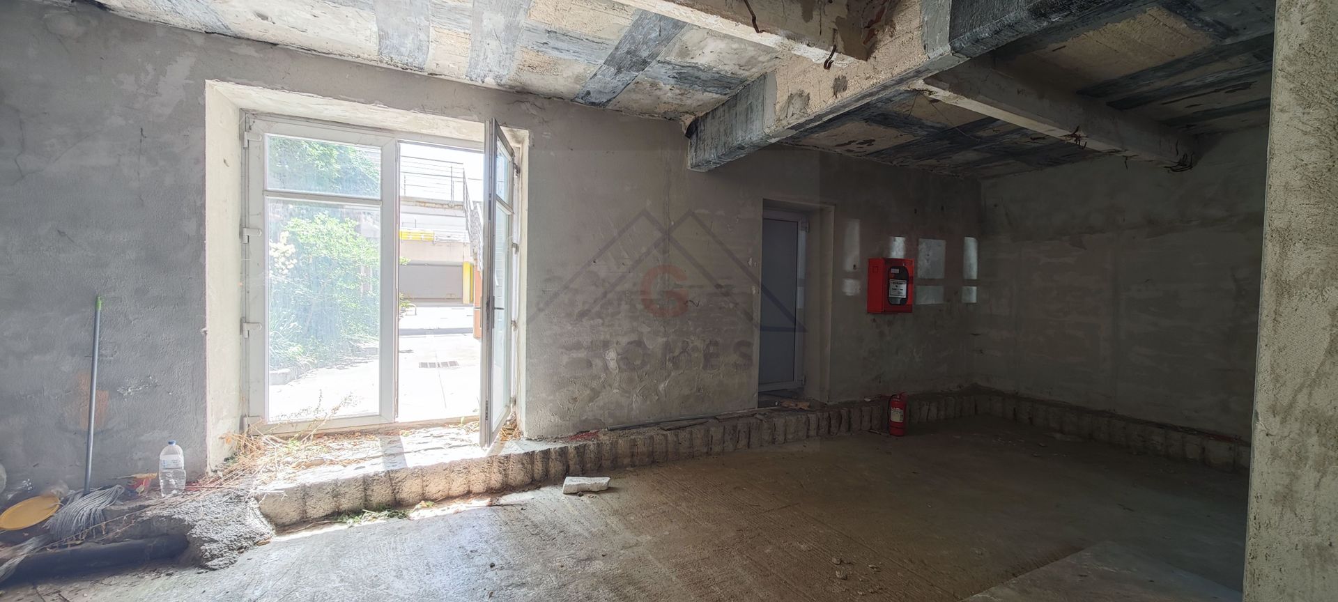 SAD, zona Complex Studentesc, vizibilitate excelenta! - Poză 3