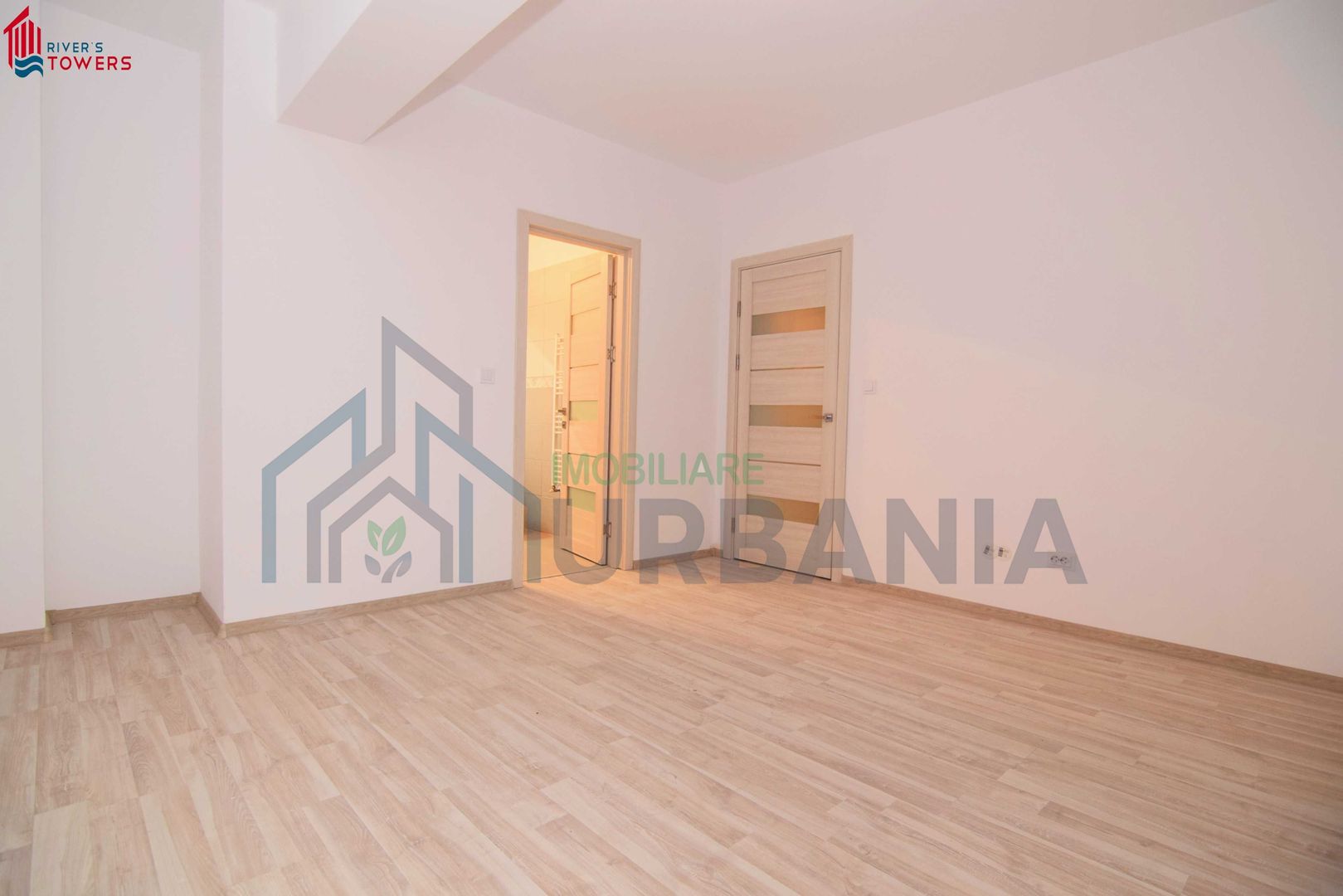 Apartament 3 camere, etaj 3/13, 2 băi, parcare și boxă, River's Towers, Iași - Poză 7