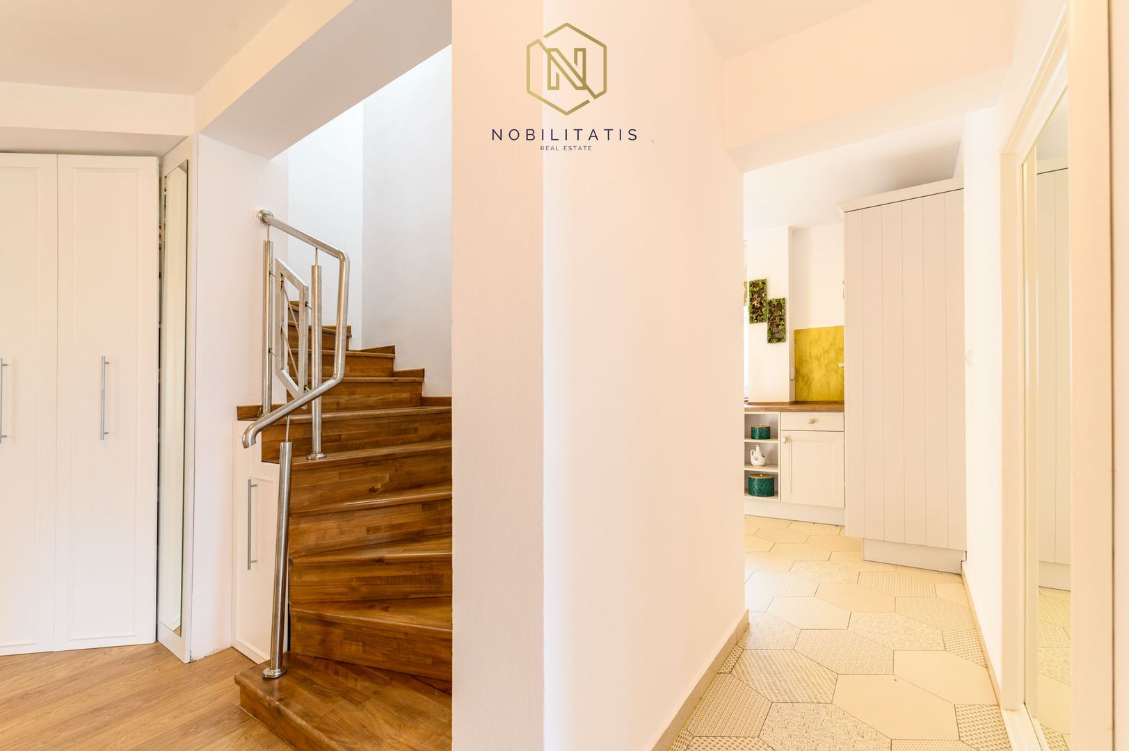 OFERTA VANDUTA - Vila deosebita cu piscina | Comision 0 - Poză 13