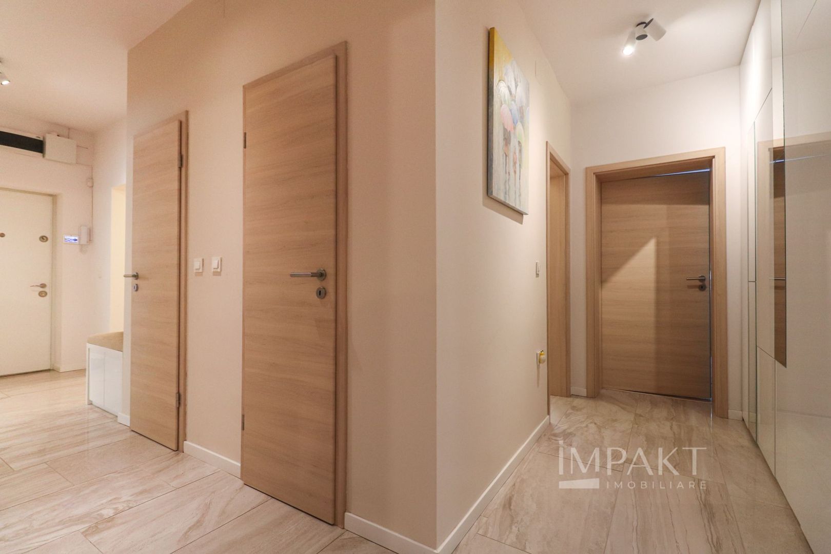 Apartament cu 4 camere in Plopilor vechi, confort sporit! - Poză 11