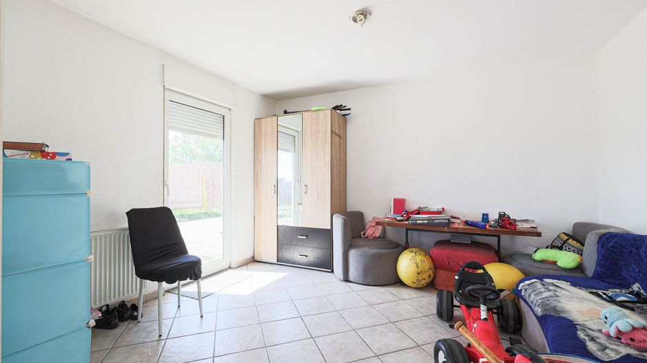 🏡 Visează la casa perfectă în Cartierul de Vest! 🌳 - Poză 5