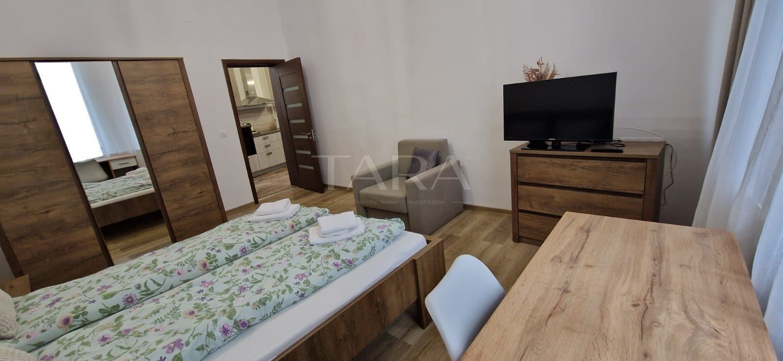 Apartament 2 camere decomandat, mobilat complet – zona Liceul Barițiu. - Poză 1