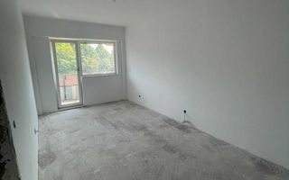 BRASADAS vinde ap 4 cam etaj 3/8 2 băi 2 balcoane Micro16. - Poză 5