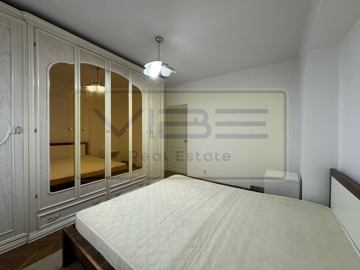 Apartament 3 camere 2 bai zona Parc Nicolina 1 - Poză 1