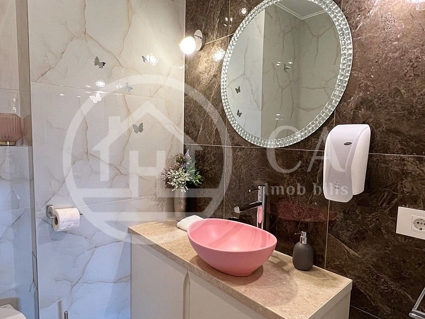 Apartament cu 3 camere de inchiriat in Prima Panorama zona Decebal, Oradea - Poză 10