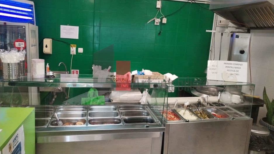 Spatiu Comercial Zona Grivita, 57mp, Mobilat si utilat Fast-Food pretabil HoReCa - Poză 1