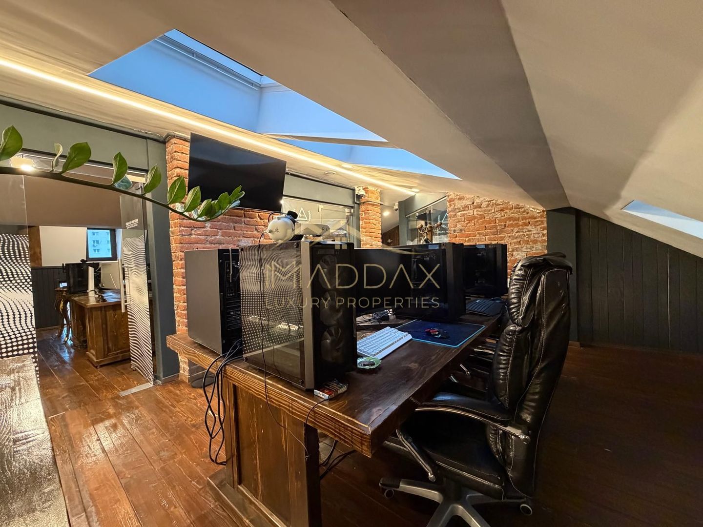 Spatiu de birouri 4 camere / ***104mp*** // zona Victoriei - Poză 22