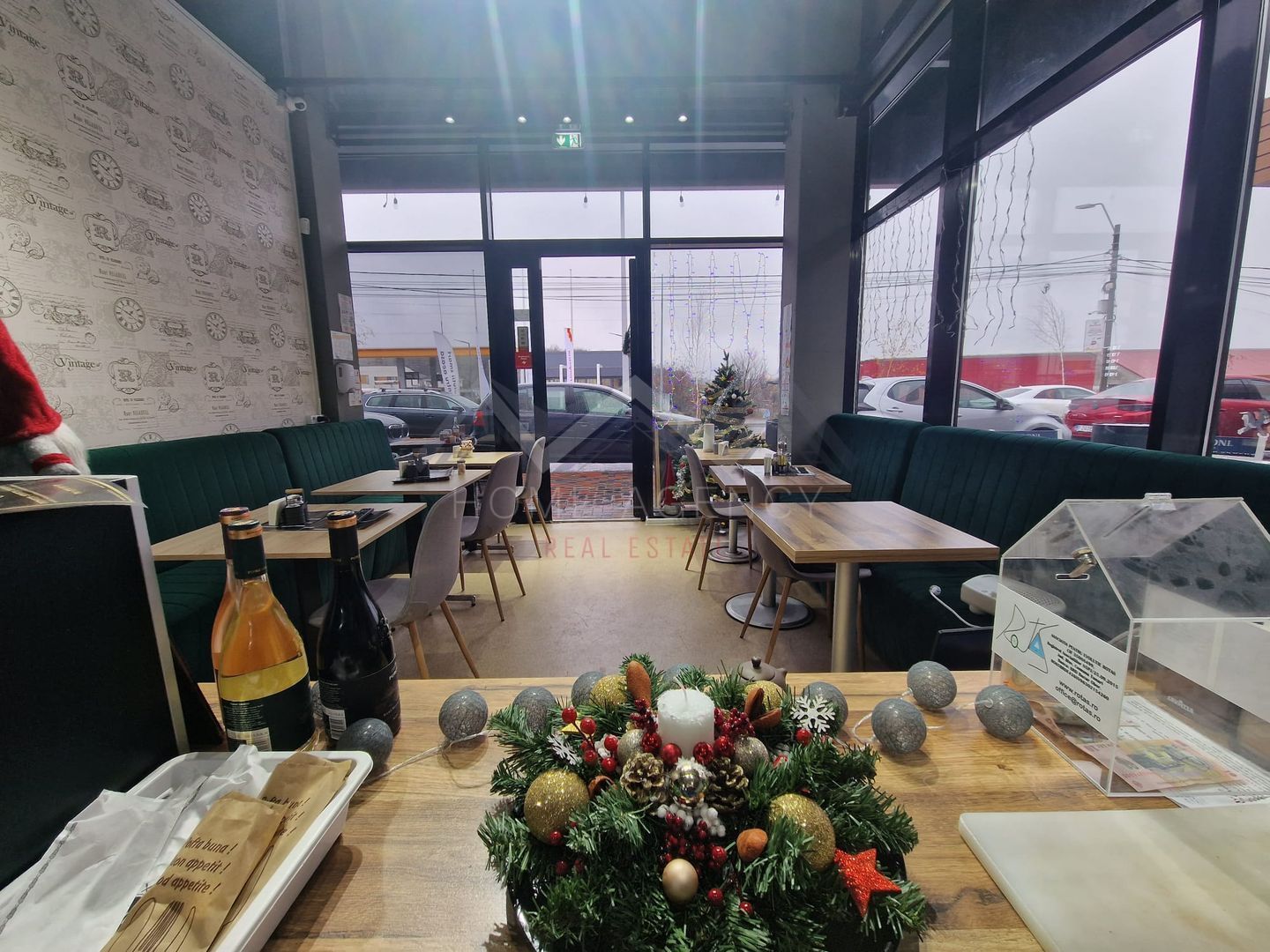 Bistro de vânzare “la cheie” – zonă cu trafic intens, complet utilat, autorizat - Poză 3