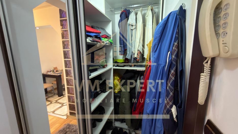 APARTAMENT 3 CAMERE ETAJ 3 VIȘOI CAMPULUNG - Poză 16