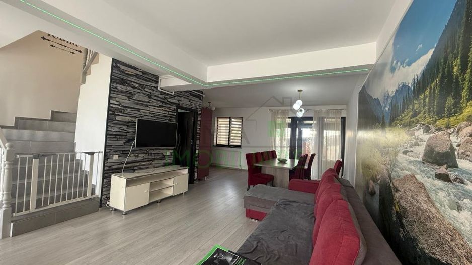 Casă Înșiruită Hărman 4 Camere, Curte Teren 225 mp - Poză 5