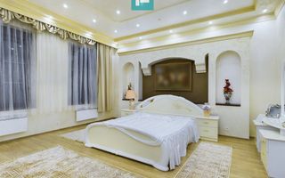 Vilă luxoasă cu o casă de oaspeți în Serbia - Poză 8