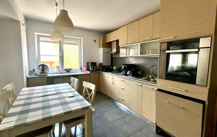 Apartament 3 camere la cheie, balcon, curte proprie, zona Apahida