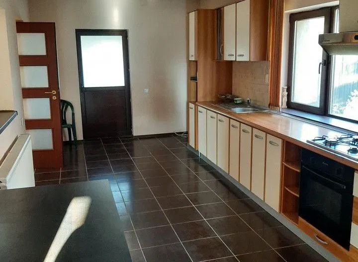 Casa de vanzare individuala Bragadiru Dantelei teren 1000 mp - Poză 3