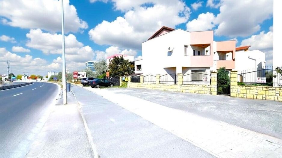 Mamaia Nord - Scoica Land, casa de vacanta la mare, P+1E+Terasa! - Poză 4