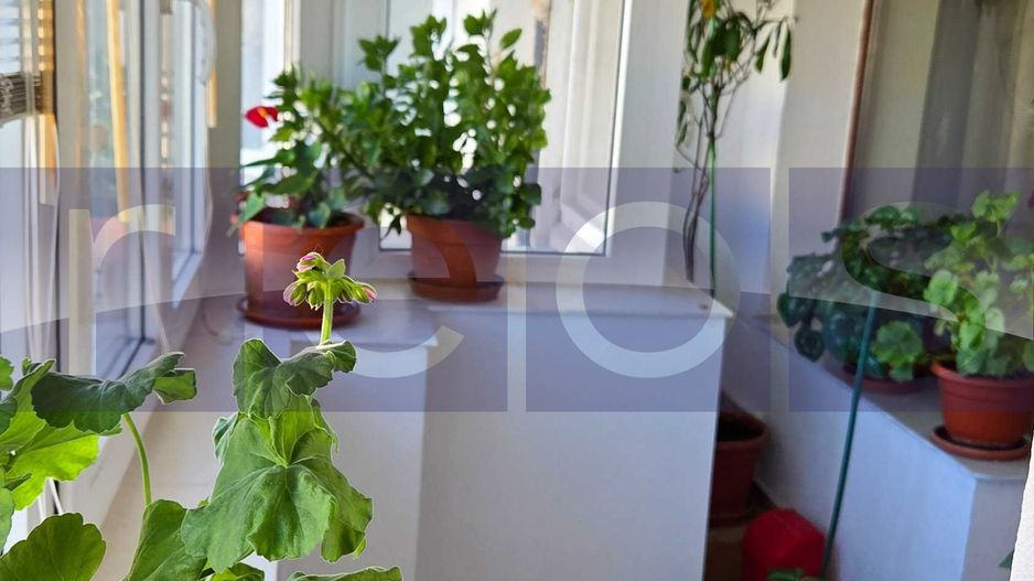 VANZARE 4 CAMERE | ZONA DECEBAL - Poză 8