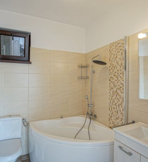 Apartament 3 camere si loc de parcare - Poză 6