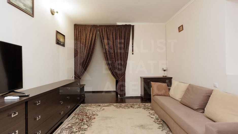Vânzare, casă, 146 mp + 12 ari, str. Sfânta Treime, Grătiești - Poză 3
