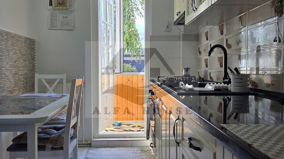 Apartament cu trei camere, zona Noua, 54 mp - Poză 7