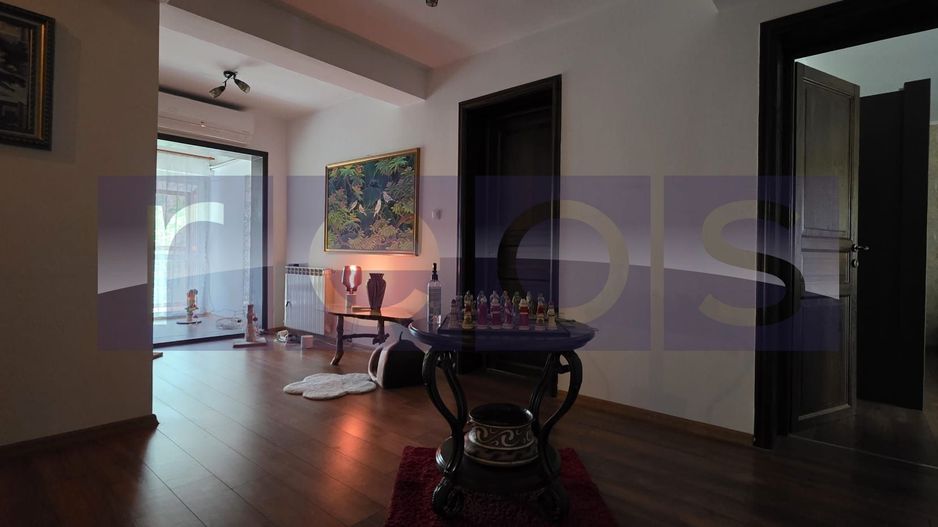 VANZARE CASA 10 CAMERE | ZONA VATRA LUMINOASA - Poză 8