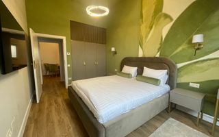 Apartament cu 2 camere, LUX in zona UMF - Poză 1