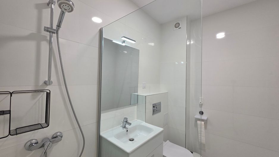 Apartament 2 camere lux decomadat Pipera Plaza - Poză 9