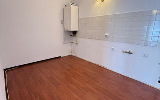 Spatiu comercial/ birouri | Etaj 1 | 80MP | Sub Arini - Poză 6