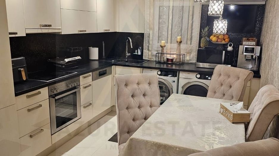 Apartament modern 3 camere 2 bai si 2 balcoane etaj 1 in zona Turnisor - Poză 3