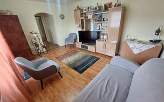 Apartament 3 camere semidecomandat | Orșova Central | 64 mp, etaj 3 - Poză 10
