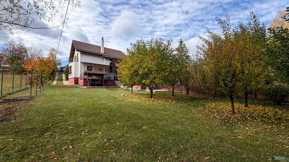 Casa individuală cu teren de 1400 mp, Salicea - Poză 4