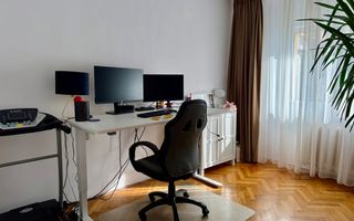 Vanzare apartament  decomandat zona Titulescu - Poză 2