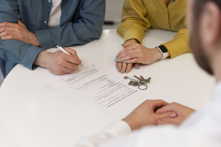 Sprijin in procesul de verificare juridica si financiara