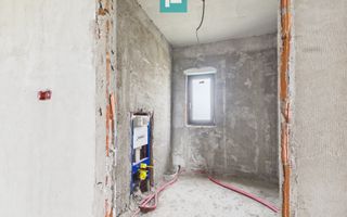 Casa nouă la roșu în Zimandcuz - Poză 15