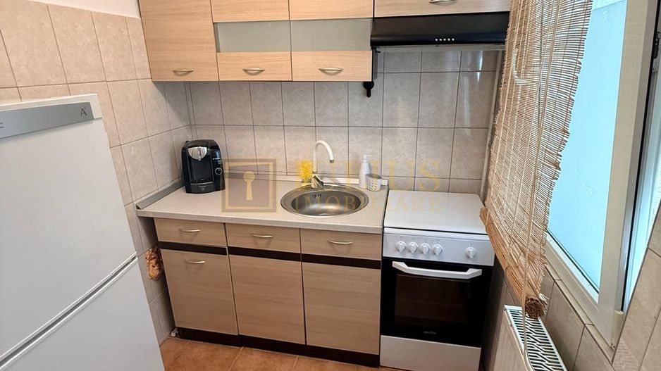 3 camere, Dacia-Circumvalatiunii, vis a vis de Scoala generala nr. 18 - Poză 9