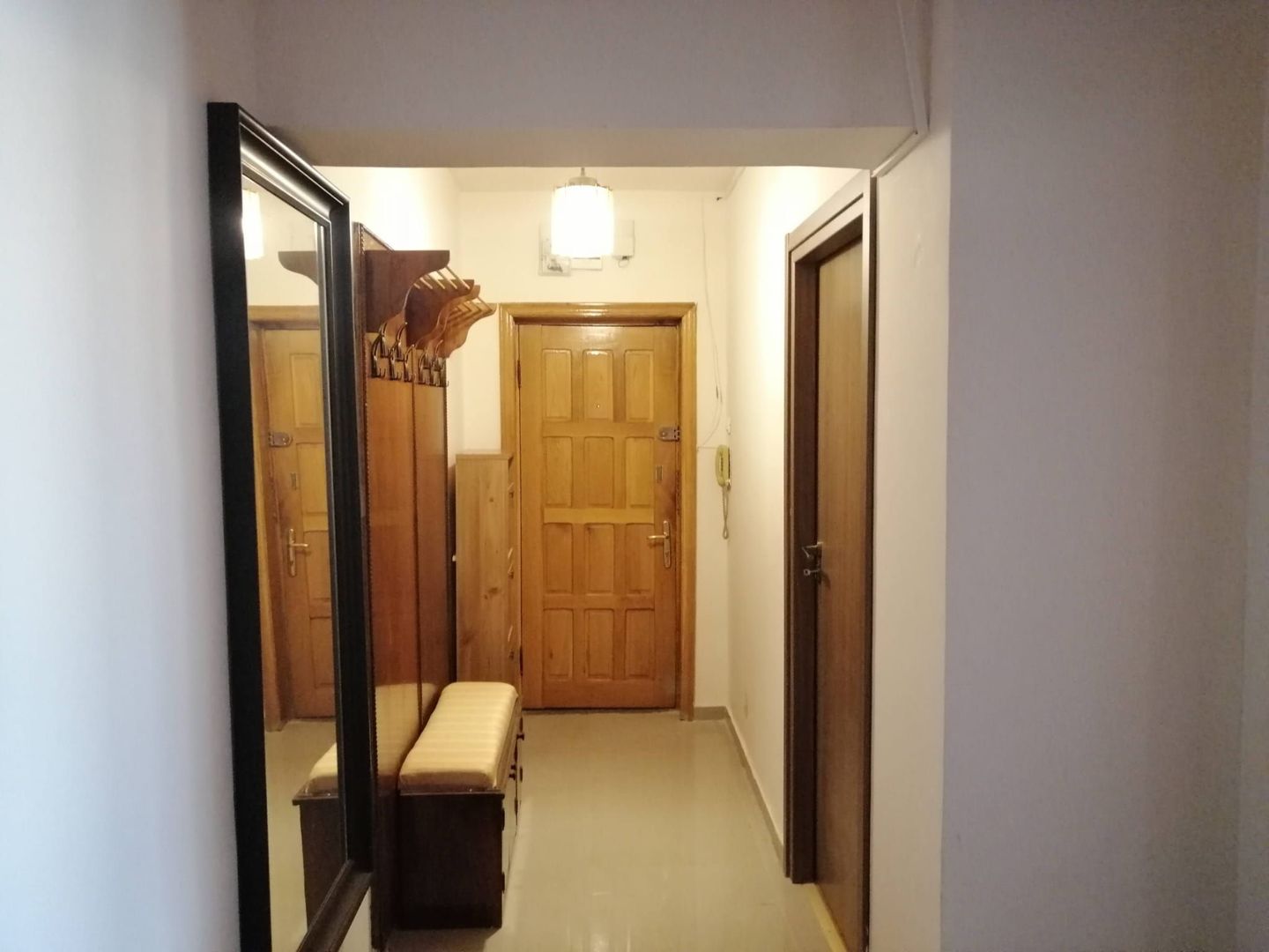 Apartament superb 4 camere, Capitale,  reabilitat, vedere dublă -Dorobanți - Poză 2