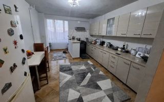 Apartament 4 camere zona Mircea cel Batran - Poză 2