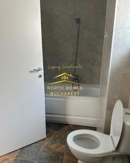 2 vile in Duplex - 10 camere Otopeni central business opportunity - Poză 7