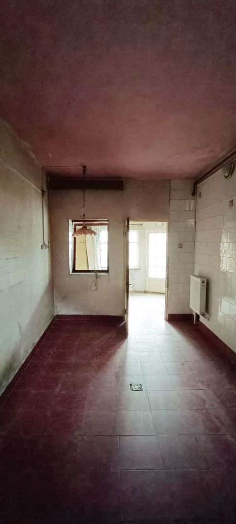 Apartament cu 4 camere si gradina in centrul orasului Brasov - Poză 11